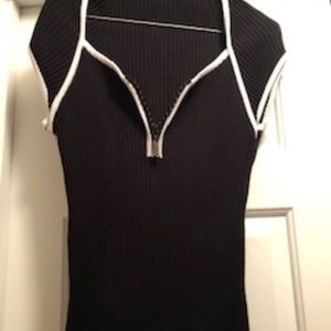 Black short sleeve sweater top